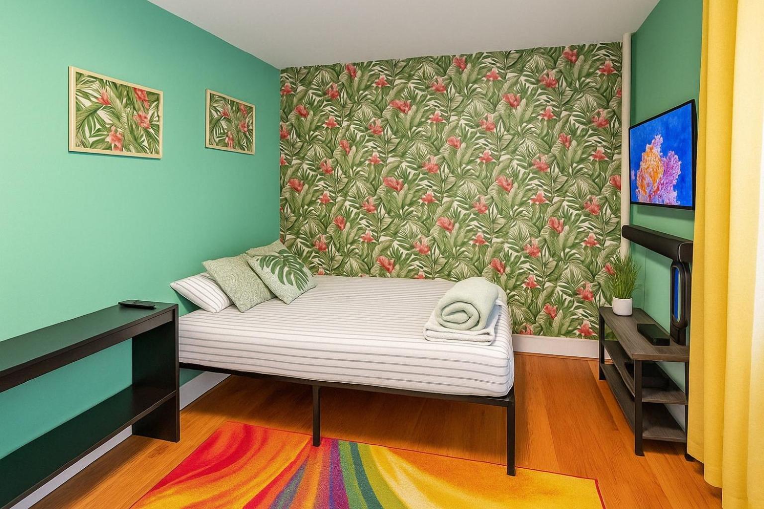 Tropical Comfort Room In Harlem Cozy Stay With Snacks & Style New York Exteriér fotografie